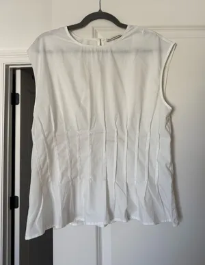 Abercrombie and fitch top thumbnail 1
