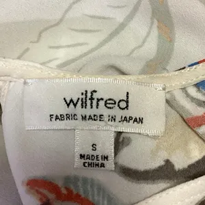Aritzia Wilfred White Silk Floral Print Sleeveless Racerback Blouse Tank Top S thumbnail 4