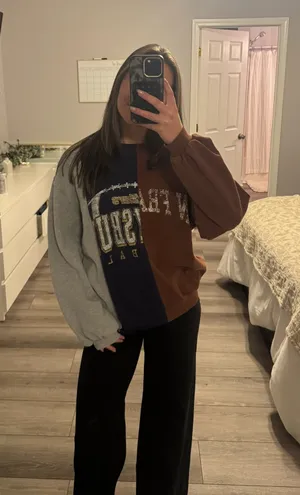 Urban Outfitters Sweatshirt thumbnail 1