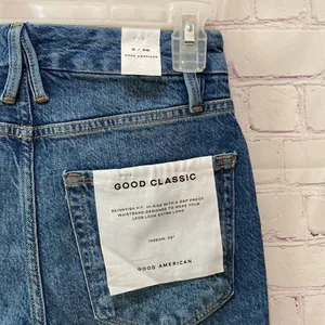 Good American NWT Good Classic Skinny-ish Fit Jeans Size 2 / 26 Medium Wash thumbnail 5