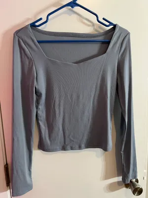 Long sleeve Top Size M thumbnail 1