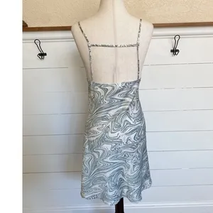 Audrey 3+1‎ Forest Green & White Marble Mini Slip Dress - S thumbnail 2