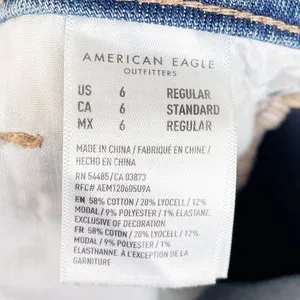 American Eagle Stretch Mom Straight Jean Cool Torn Blue Wash Denim Womens Size 6 thumbnail 8