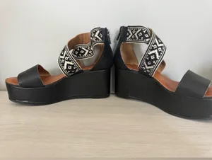 Lucky Brand GWINDOLIN Espadrille Wedge Sandal Black Leather Open Toe Platform 5 thumbnail 4