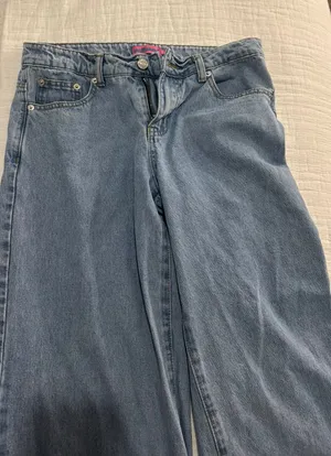 Low-Rise Edikted Jeans Raelynn thumbnail 1
