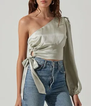 ASTR The Label Women's One Shoulder Side Tie Long Sleeve Top Green Satin Size L thumbnail 1