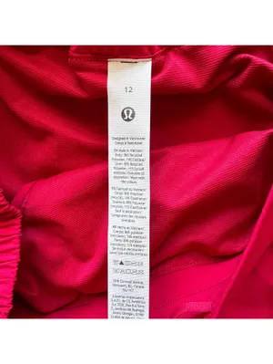 Lululemon Hotty Hot High Rise Short 4” Mulberry Spark Size 12 NWT thumbnail 5