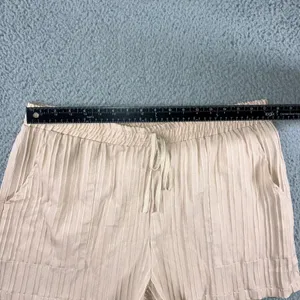 SheIn Women‎ 2 Pc Set 2XL Shorts and Button Up Shirt Relaxed Textured Vacation Resort thumbnail 10
