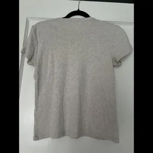 Banana Republic oatmeal colored tee thumbnail 2