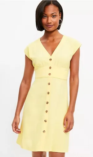 LOFT BUTTER YELLOW BUTTON FLARE MINI DRESS V NECK BUTTON DOWN SIZE 8 thumbnail 1