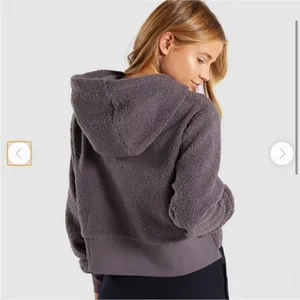 GYMSHARK Borg Cropped Hoodie in Gray Sherpa - Size M thumbnail 4