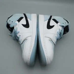 Jordan 1 Mid SE GS Ice Blue Black White DV1337-104 5.5Y Women 7 Sneaker thumbnail 3