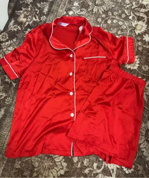 Red Satin Short-Sleeve Pajama Set with White Piping thumbnail 1
