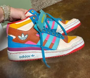 Adidas Women’s Shoes thumbnail 1