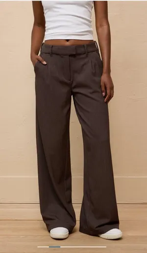 American Eagle Strech poppy trouser thumbnail 2