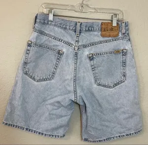 Vintage Levi’s Strauss Relaxed Fit Dad Jean Shorts thumbnail 2