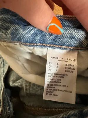 American Eagle Jeans Mom thumbnail 3