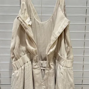 NEW‎ Anthropologie Mini Dress SIZE L Ivory Pleated Wrap Twisted Waist Bridal thumbnail 8