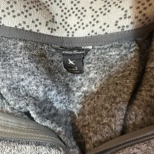 Like new!! Eddie Bauer Gray Women's Sweater thumbnail 4