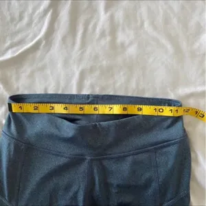 Blue Capri leggings size‎ small thumbnail 4