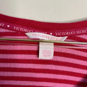 Victoria's Secret Pink and Red‎ Striped Henley pajamas thumbnail 2