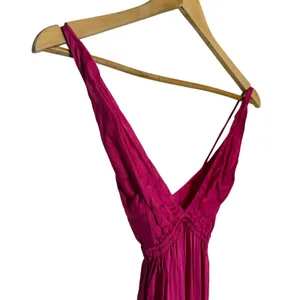 Indah Revolve Hot Pink Satin Plunge V-Neck Strappy Slit Resortwear Maxi Dress XS thumbnail 6