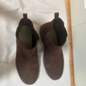 Nola Chocolate Brown Boots Size 7 thumbnail 6