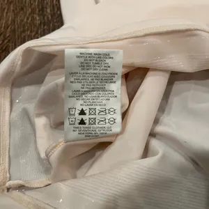 Women’s shapewear Size L thumbnail 8