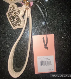 Juicy Couture Heart Wristlet thumbnail 5