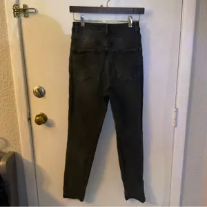 Free People We The Free High Rise Distressed Black Jeans 28 Casual Bikercore thumbnail 2