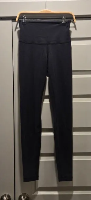 Lululemon leggings  thumbnail 1