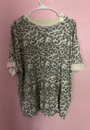 Aerie Short Sleeve thumbnail 1
