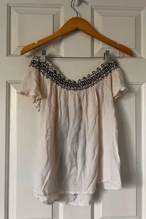 Blue and white blouse thumbnail 2