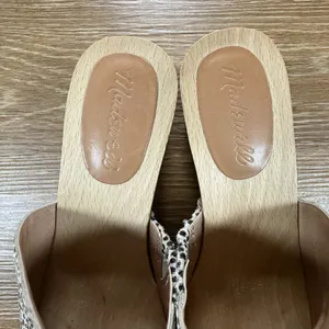 Madewell Clog Mule Sandals Womens 8 Spotted Calf Hair Wood Heel Slides Boho Chic thumbnail 9