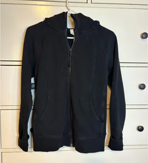 Lululemon Scuba thumbnail 1