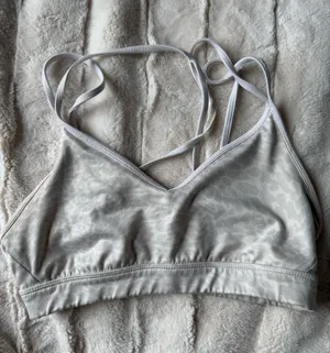 Old navy sports bra thumbnail 1