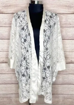 Victoria's Secret Robe‎ thumbnail 1