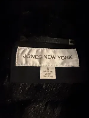 Jones New York Women’s Small Black Faux Suede Faux Fur Lined Coat thumbnail 4