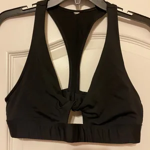 COPY - pink sports bra thumbnail 1