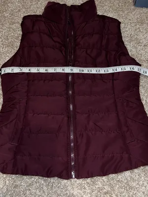 Aeropostale Women's Burgundy Quilted Puffer Vest thumbnail 4