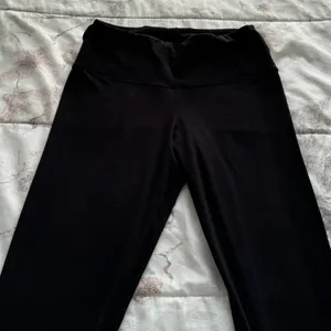 Felina black super soft mid rise leggings, size S athletic Athleisure workout thumbnail 4