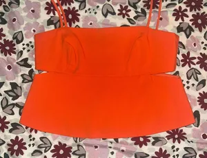 Cut Out Top thumbnail 2