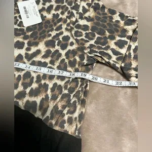 Leopard and Black Flowy Top Tunic Size 3XL NWT thumbnail 4
