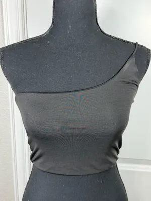 superdown Women's Black One-Shoulder Cropped Tank Top thumbnail 2