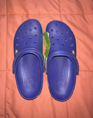 Size 10 thumbnail 1