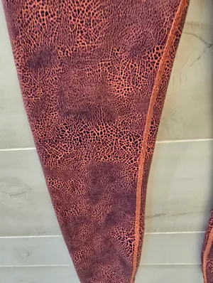 {8} Lululemon Wunder Under Train HR Crop Crackle Glaze Vintage Orange Larkspur thumbnail 6