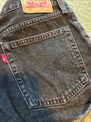 Levi's 501 Black Frayed-Hem Denim Cutoff Shorts thumbnail 5