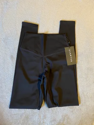 Balance Athletica Leggings ♠️ thumbnail 4