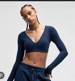 Lululemon Everlux v-neck top sz S thumbnail 5