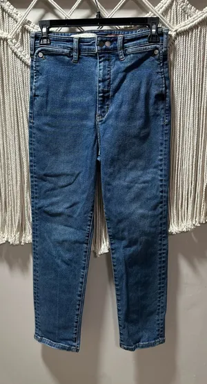 Pilcro High-Rise Straight Crop Jeans in Dark Blue Denim thumbnail 1